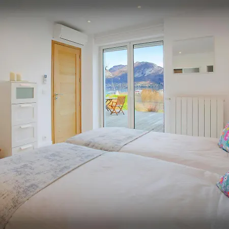 Holiday home Maison Espiro - Ovo Network